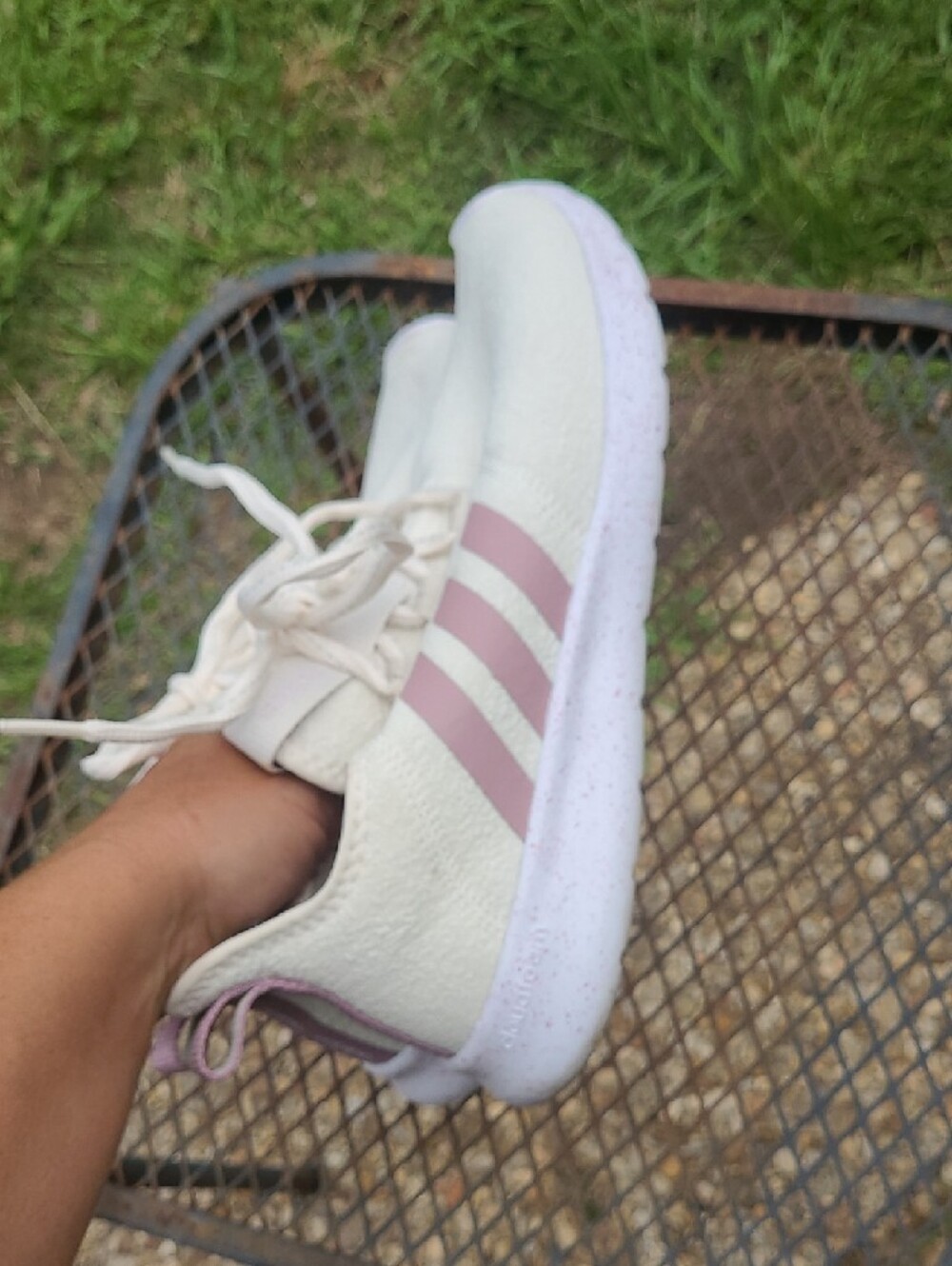 adidas Cream Sneakers with Purple Three Stripes Size 8 - Picture 9 of 9
